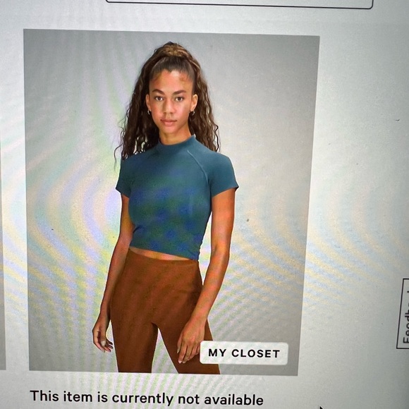 Lululemon High neck Swiftly Tech Crop 🤍 - Picture 6 of 6